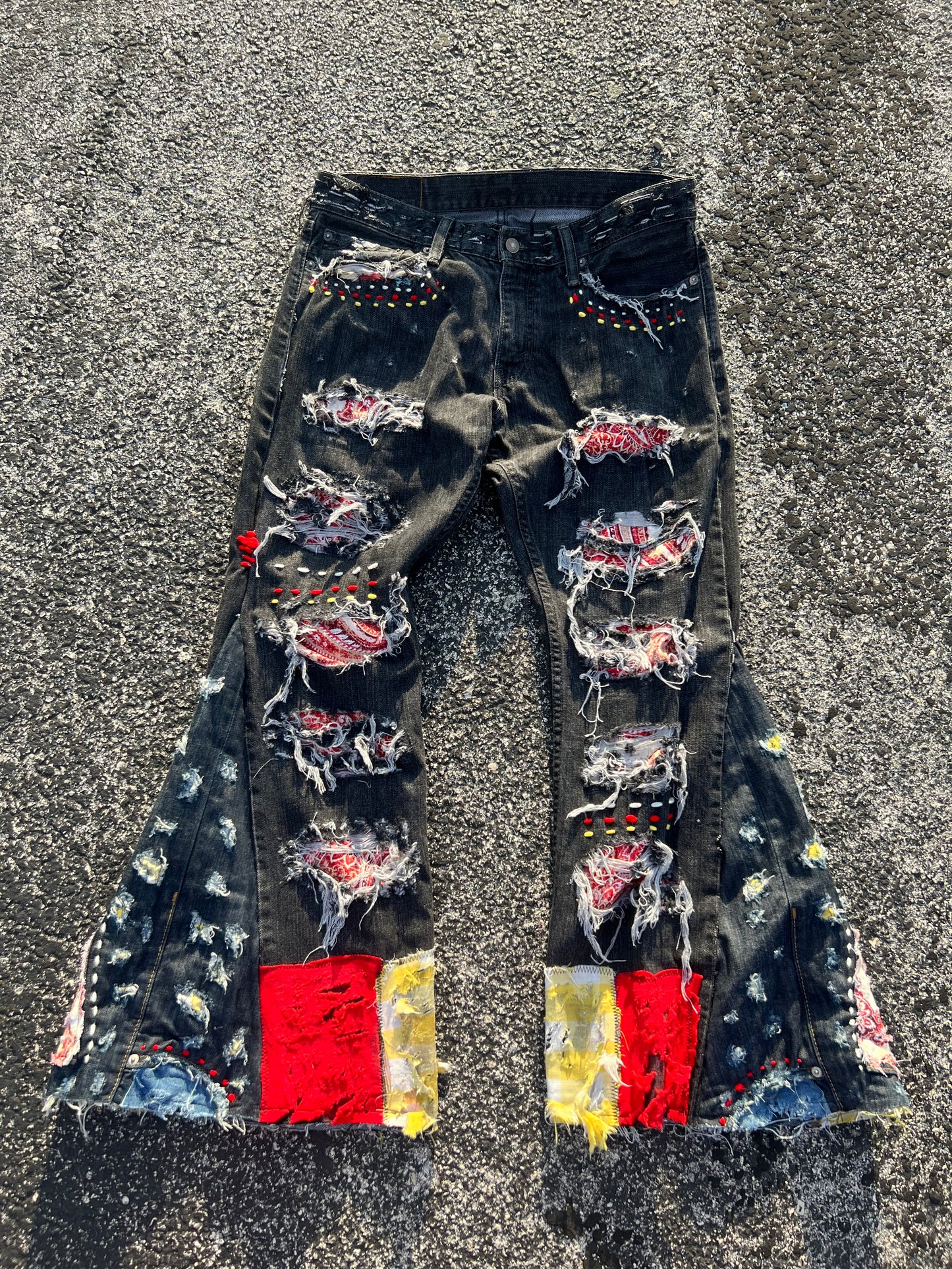 1/1 Flared Out (HiddenChapters) Jeans